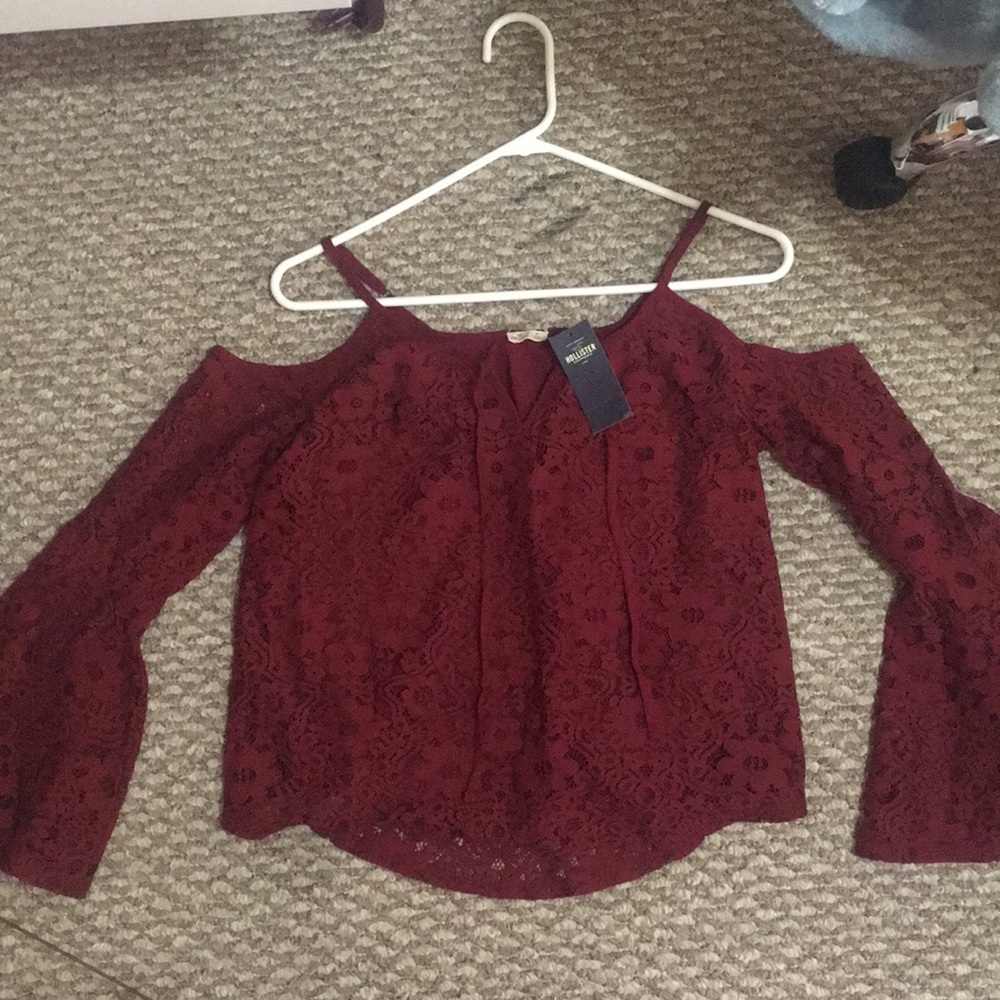Hollister maroon lace off the shoulder top